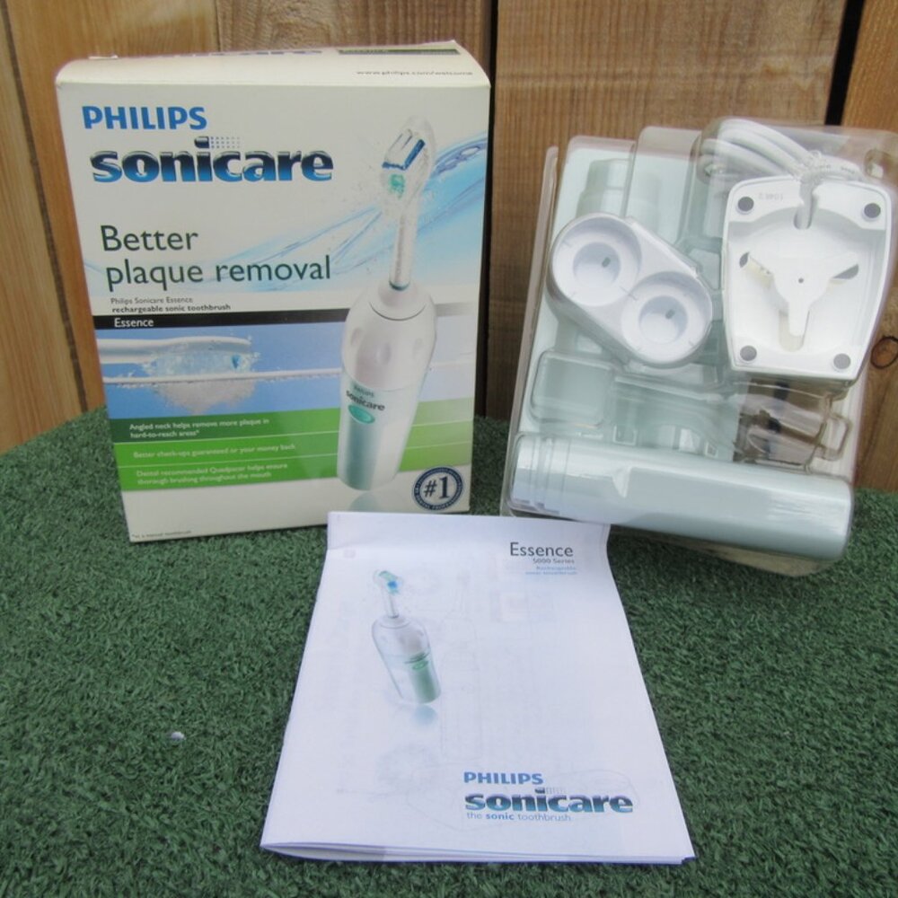Sonicare Essence 5000 Toothbrush Series Gift Pack Travel Accessories NO HEAD